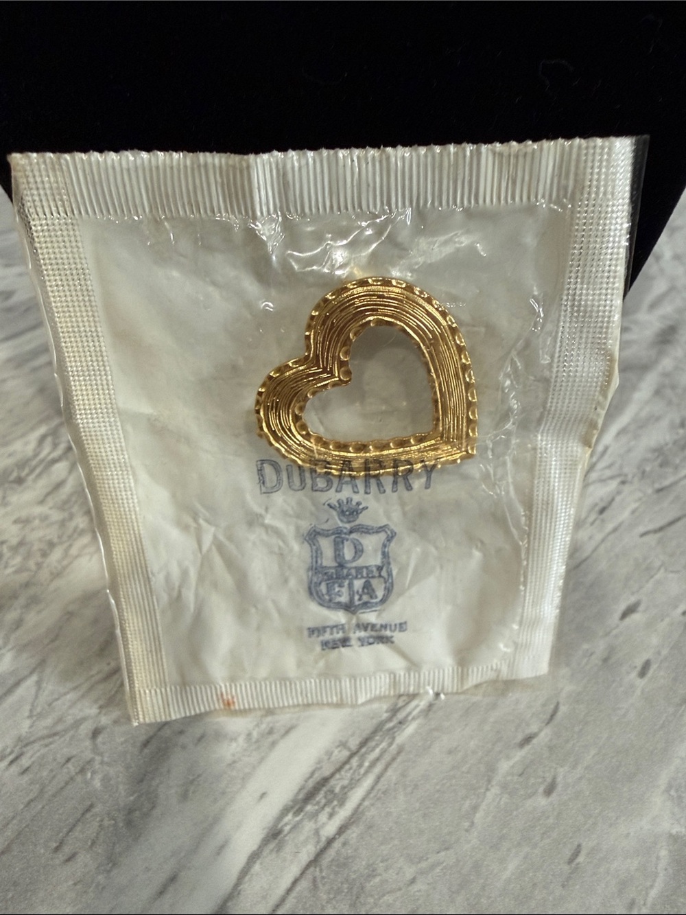 DUBARRY Gold Heart Brooch Pun NOS Sealed Fifth Avenue New York